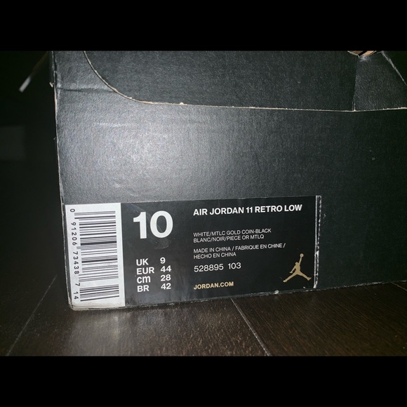 Retro 11 (Closing Ceremony’s) Size 10 Men’s - Picture 2 of 8